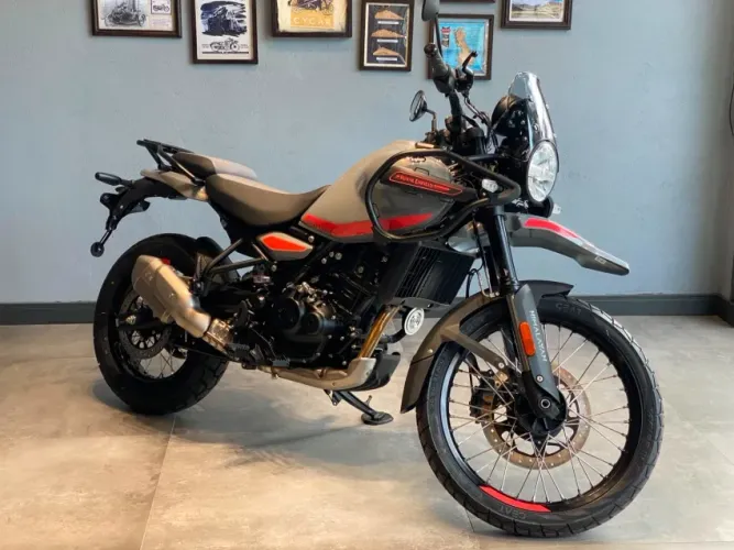 Royal Enfield Himalayan Slate Salt.