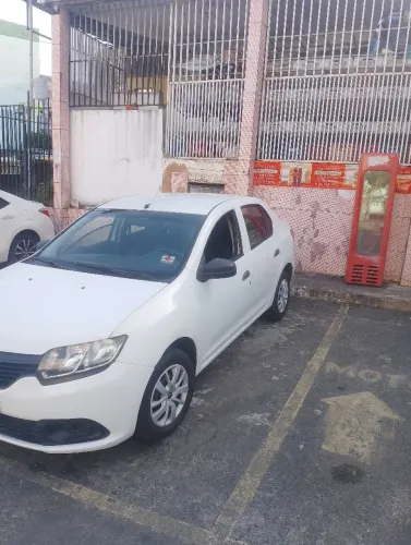 Renault Logan Authentique Hi-flex 1.0 16V 4P 2014