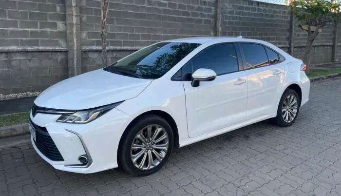 Toyota RAV4 2.0 4X2 16V Aut. 2013
