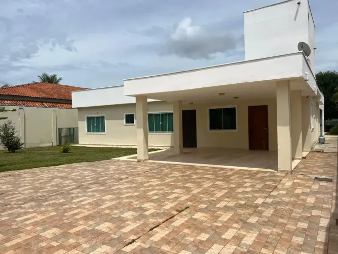 Cond. entre lagos 1000 m2. Com 3 quartos em Região dos Lagos - Brasília - DF