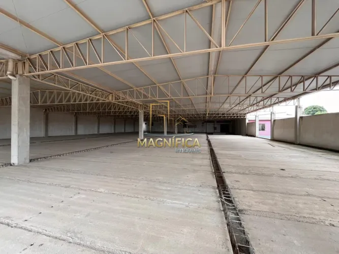Magnífica Loja - Campo Largo.Que tal montar sua empresa em um magnífico imóvel localizado