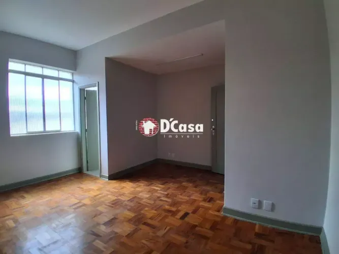 Imóvel para aluguel com 20 metros quadrados em Centro - Taubaté - SP