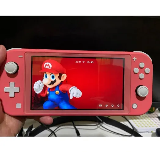 Nintendo Switch Lite Coral 32GB