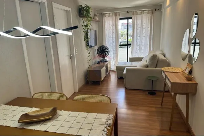 Quarto e Sala à Venda na Jatiúca | localização estratégica