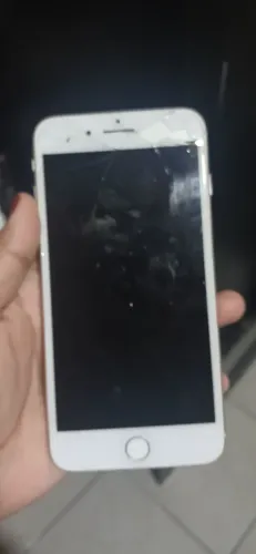 Vende-se iphone 8 plus com defeito