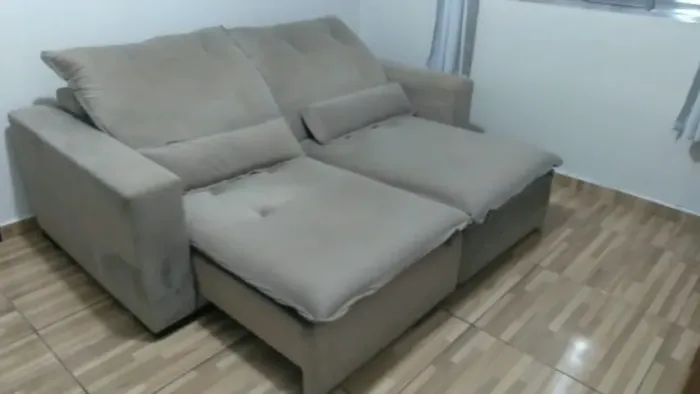 Sofá retrátil 3 lugares
