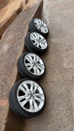Rodas aro 17 Corolla