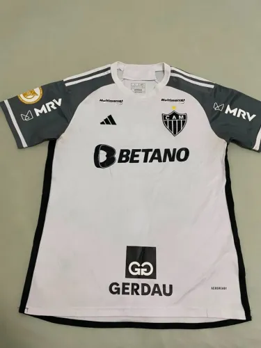 Camisa Atletico Mineiro Galo 2023 Hulk 7 + Patch Brasileirão + Numero Autismo