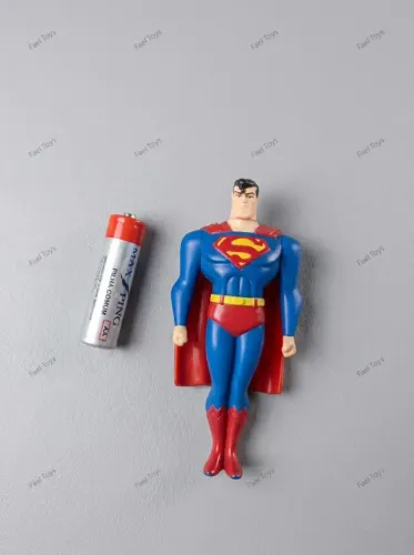 Miniatura do Superman Articulado Nestlê DC Comics