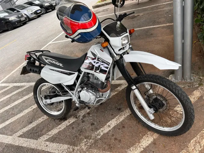 XR 200