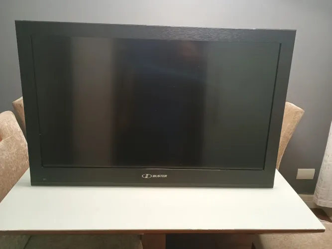 TV BUSTER 32pol. funcionando perfeitamente