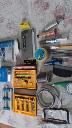 A venda tudo que esta na imagem Equipamento para manutenção de celular tudo 150