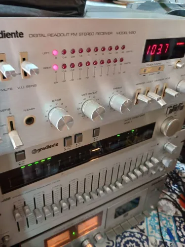 Receiver Gradiente Model 1450