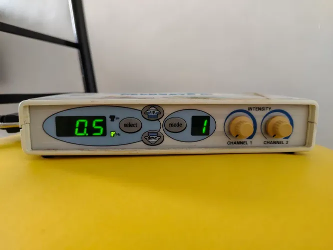 Aparelho de fisioterapia Tens