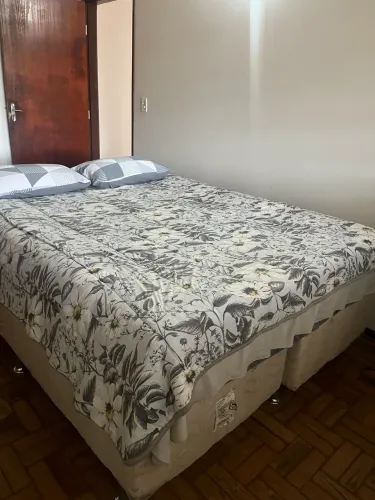 Cama Queen