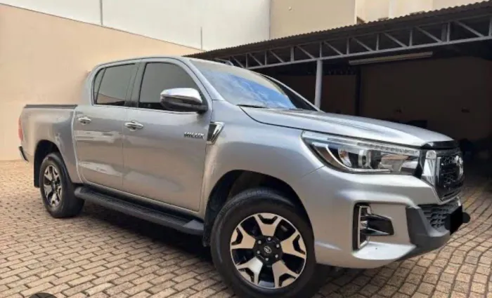 Toyota Hilux CD SRX 4X4 2.8 TDI 16V Diesel Aut. 2020