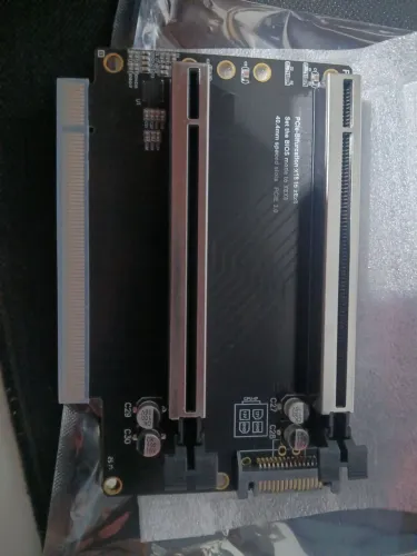 PCI-E 3.0 Splitter