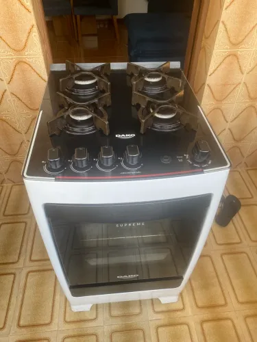 Fogão DAKO SUPREME novinho.