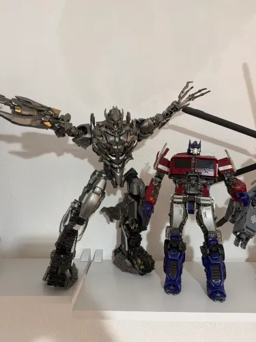 COLEÇÃO TRANSFORMES 1/6