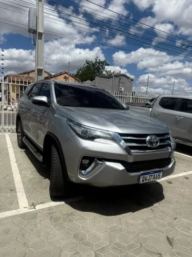 Toyota Hilux SW4 SRX 4X4 2.8 TDI 16V Dies. Aut. 2020