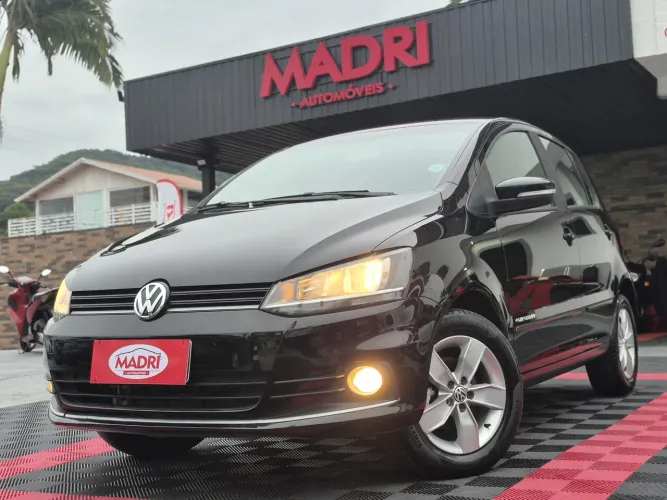 Volkswagen Fox Comfortline 1.6 Flex 8V 5P 2018