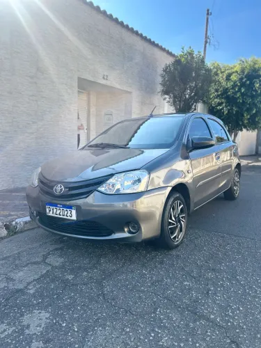 Toyota Etios X 1.3 Flex 16V 5P Aut. 2017