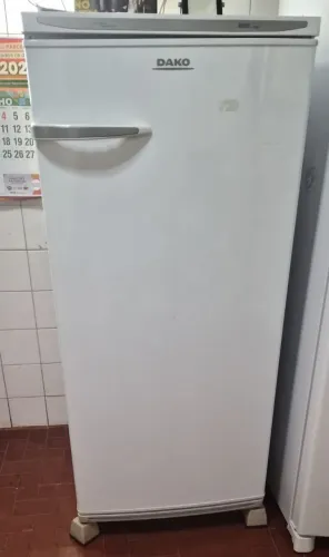 Geladeira em bom estado!
