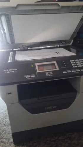 Impressora brother a laser. Funciona 100%