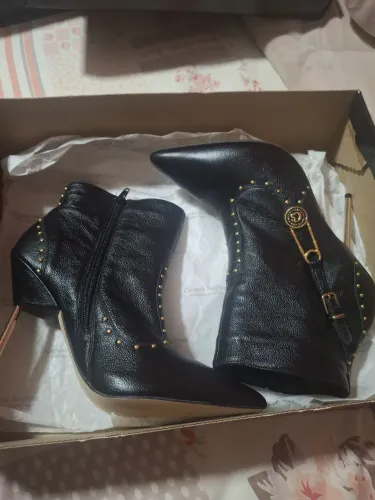 Bota de couro