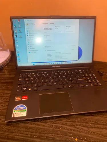 Asus Vivobook 256g novo