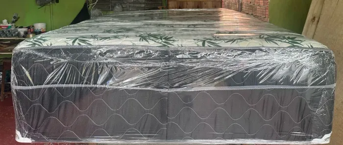 Cama Queen de espuma alta 20 cm