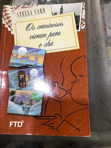 Os criminosos vieram para o chá 