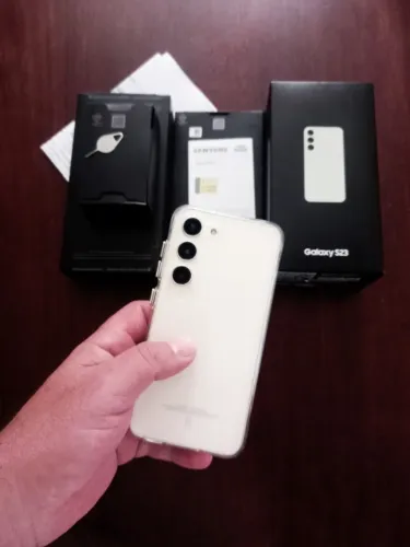 S23 256GB Completo Snapdragon 8gen2 Vendo e Troco em S24 Normal S25 FE A57 e Moto Edge 70