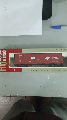 VENDO UM VAGÃO HOPPER FECHADO COM POETA FIXA DA FRATESCHI MODELO 2059 DA FEPASA