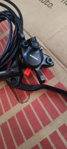 Freios Hidráulicos Shimano MT200