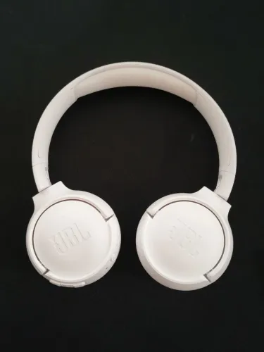 Fone de ouvido JBL TUNE 520BT