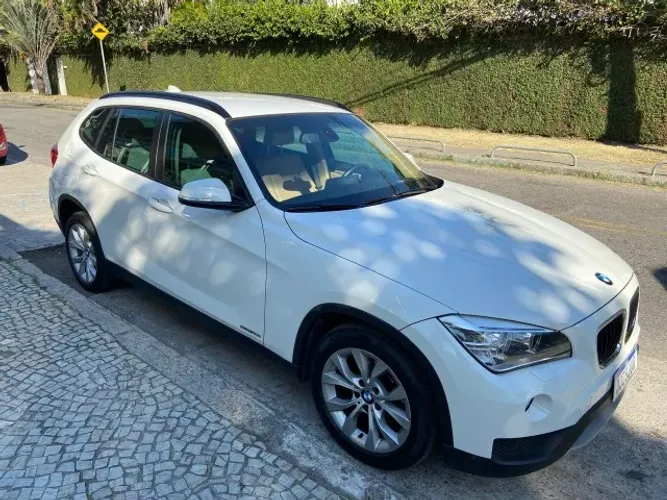 BMW X1 Sdrive 18I 2.0 16V 4X2 Aut. 2014