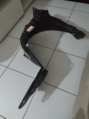 Para barro Honda city 2013. Lado direto. Dianteiro.