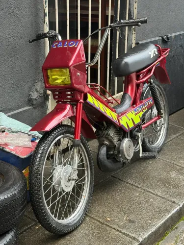 Mobilete caloi xr