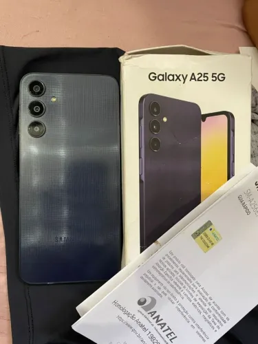 Celular a 25 g novo