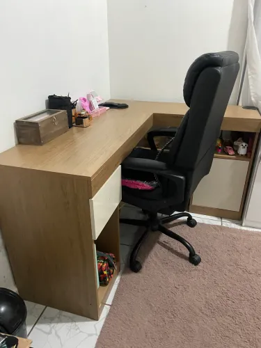 VENDO MESA EM L
