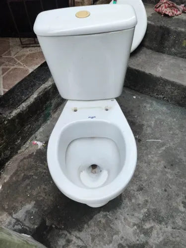 Vaso sanitário acoplado