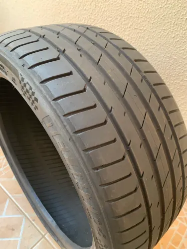 PNEU DELINTE DS7 SPORT 225/40 R18 92Y EXTRA LOAD