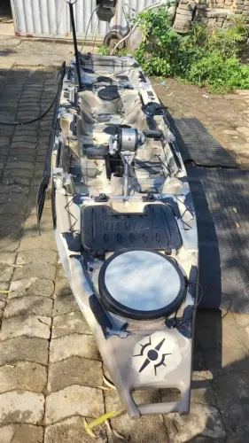 Vendo caiaque iron pedal kalamos akuã carrinho e passagua nota fiscal somente venda $6.000