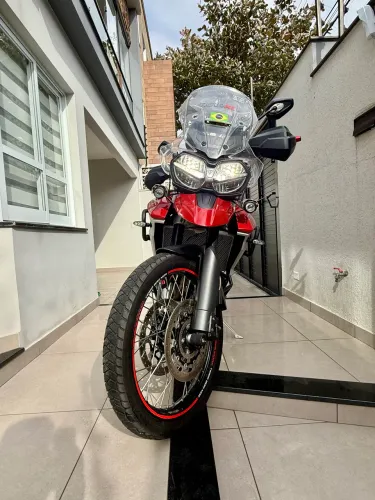 Vendo Triumph Tiger 800 XCA 2019 - Baixa Km - A Mais Completa da Categoria