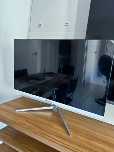 Monitor 27p branco NOVO NA CAIXA