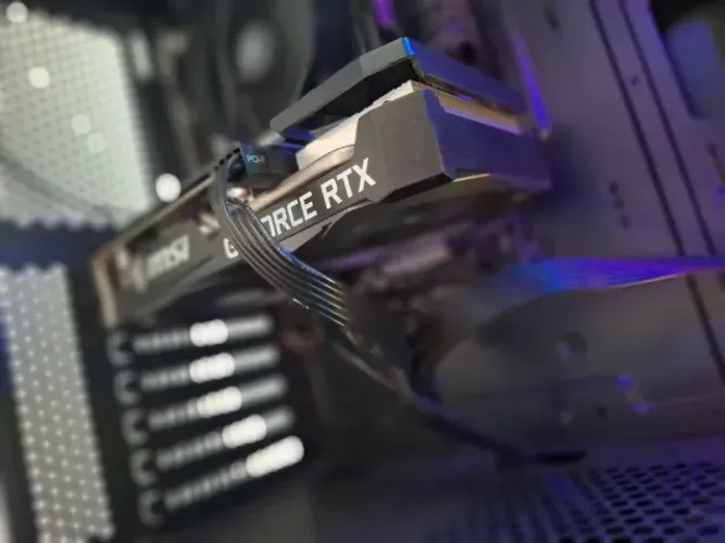 RTX 3050 8GB