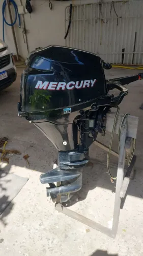 Motor Mercury 8 hp