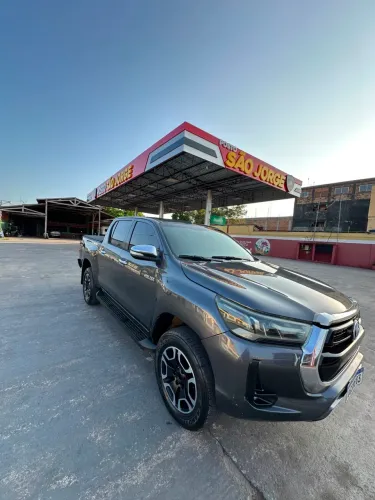 Toyota Hilux CD SR 4X4 2.8 TDI Diesel Aut. 2017