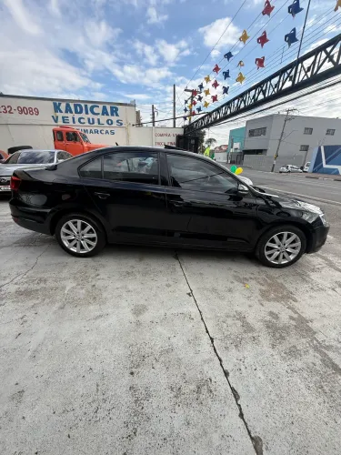 Volkswagen Jetta Comfortline 2.0 T.flex 8V 4P Tipt. 2013